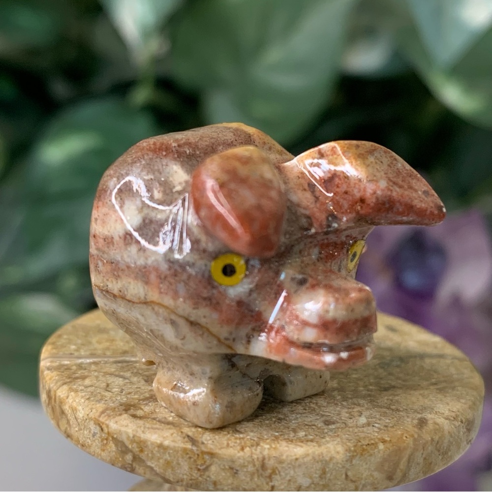 Red Soapstone Carved Pig Figurine Miniature Stone Farm Animal Carving Mini Swine - Picture 4 of 15